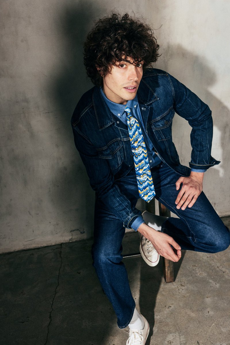 LAUNCH DAY 🙌🏻
Had the Pleasure of creating a capsule collection with the wonderful team <a href="/thetiebar/">The Tie Bar</a> 
I love a great vintage tie so wanted to bring some of the 60’s and 70’s back
HOPE YOU LOVE ❤️

thetiebar.com/c/warren-alfie…