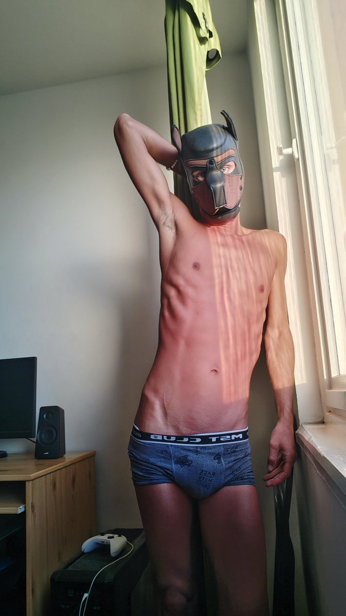 notalilboy's tweet photo. Goood morning! 50 retweet and i do the same pic with "morning dick" 🍆🍆
#nsfw #gay #skinnyboy #teenboy #naked #boypup #gaypup #gaypuppy #bdsm #bdsmlove #followme #thin #thinboy #thinbody #gaysexy #onlyfans #onlyfansbabe https://t.co/9HOrenk3oL