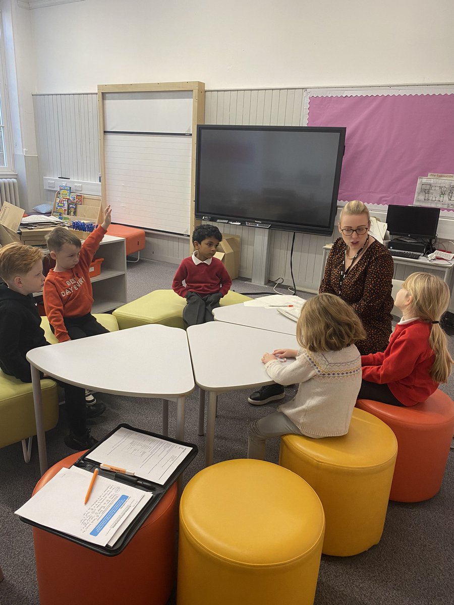 SA_Learns's tweet image. Super discussions at @AyrGrammar today as children participated in focus groups about their learning and teaching. Looking forward to sharing with the wider school next week 😊 #adaptivelearning