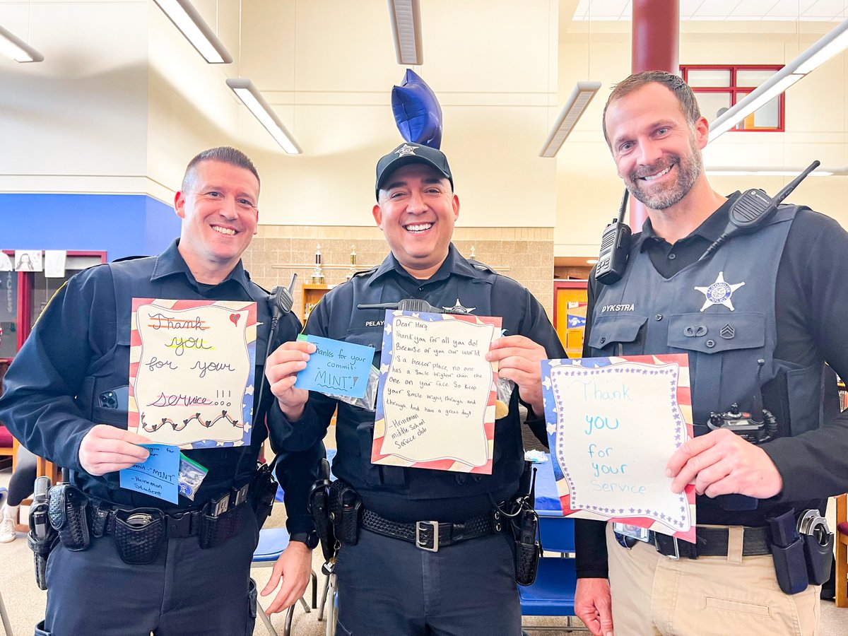 HeinemanHawks's tweet photo. We are so grateful to be able to celebrate and appreciate our local first responders during our annual Heroes Breakfast! 🤩 Thank you for all that you do to keep not only our schools, but our community safe as well! 🇺🇸 https://t.co/DIoYfX360I