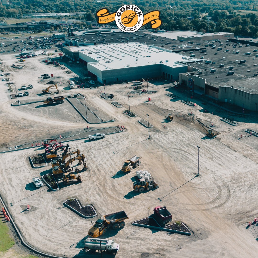 gorick_const's tweet photo. Witness the transformation! Check out our progress pictures of the upcoming BJ's Warehouse in Johnson City, NY, nestled in the revamped Oakdale Commons. Our dedicated team has poured heart and soul into bringing this exciting new store to the community. https://t.co/9VhV2LqvXf