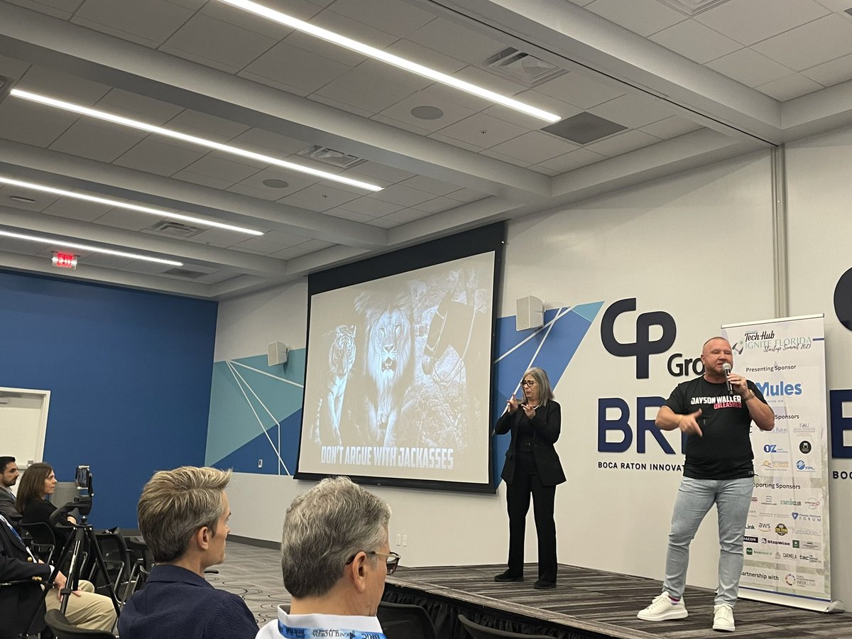 Rian Kinney tweet media