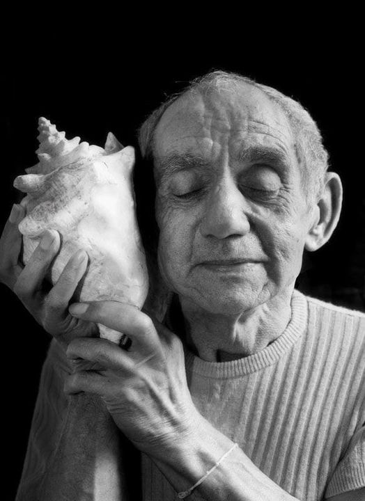 "Que tu sabiduría sea la sabiduría de las canas, pero que tu corazón sea el corazón de la infancia candorosa".
Friedrich Schiller
📷Catherine Balet