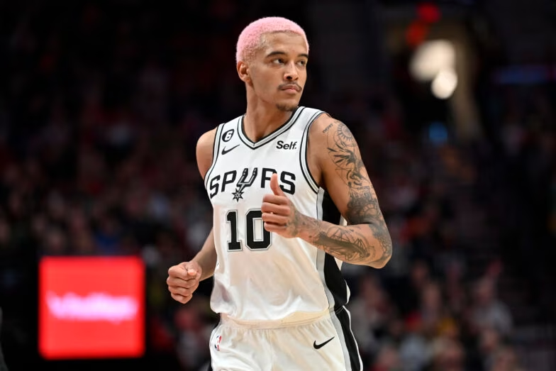 frankmikesmith's tweet photo. Jeremy Sochan has been doing his best Rodman impression

It’s still not close to the wildest we’ve seen…

Some of these need to make a comeback (A Thread): https://t.co/Gv7va4OMN3