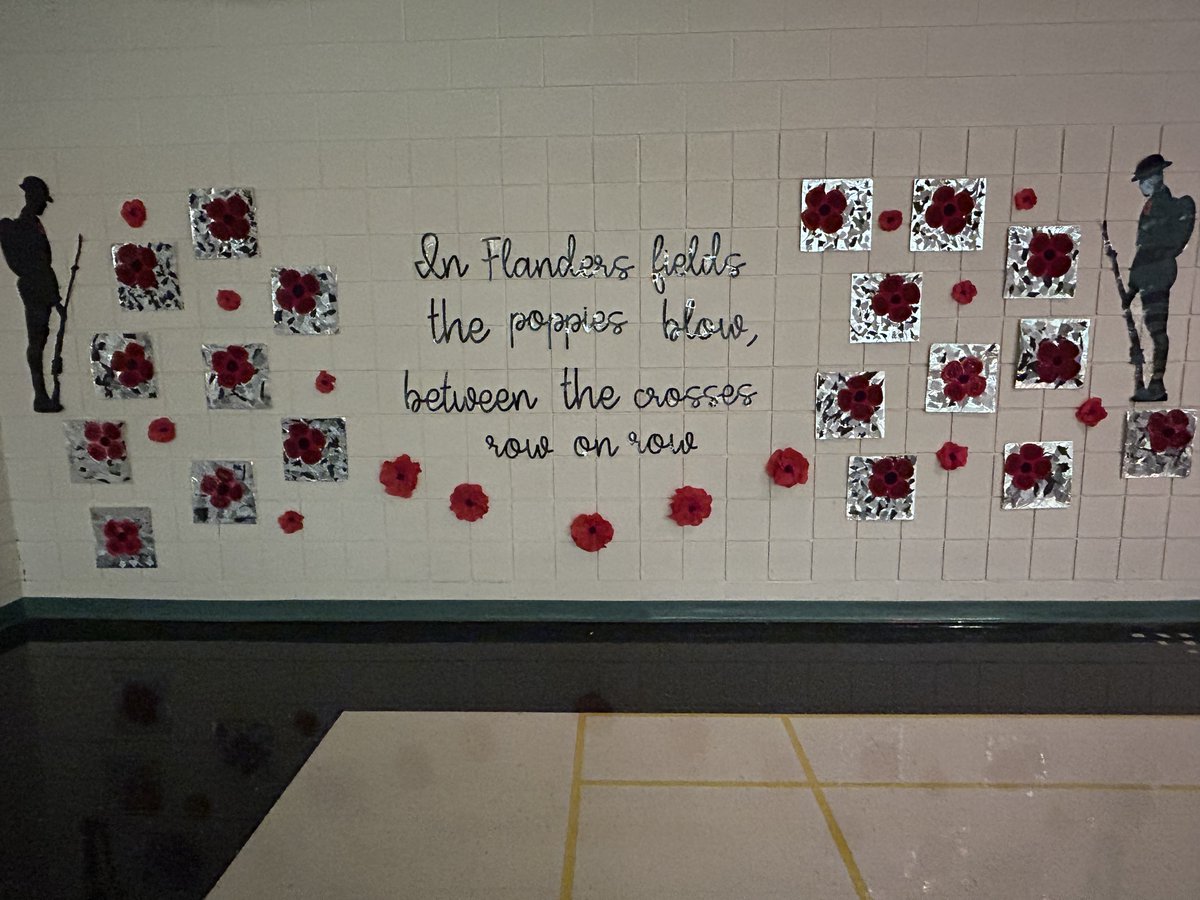 cci_ces's tweet photo. Today, CCI students, staff and parents gathered for a Remembrance Day liturgy to remember the selflessness of those who fought for peace. Thank you to the students and staff who organized the liturgy with readings, songs, art and meaningful tableaux. 🕊️☮️@RocchinaAntunes @YCDSB https://t.co/r1r6NYjB9H