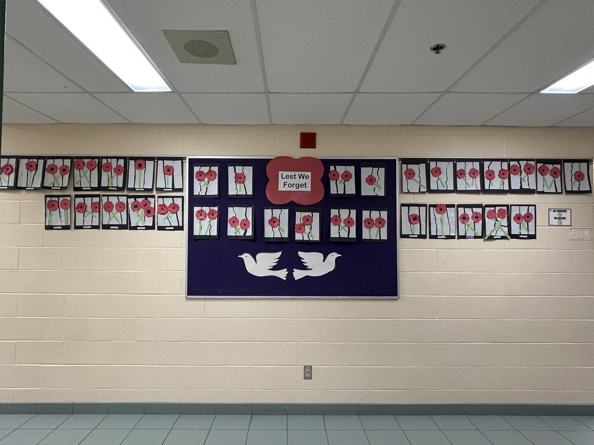cci_ces's tweet photo. Today, CCI students, staff and parents gathered for a Remembrance Day liturgy to remember the selflessness of those who fought for peace. Thank you to the students and staff who organized the liturgy with readings, songs, art and meaningful tableaux. 🕊️☮️@RocchinaAntunes @YCDSB https://t.co/r1r6NYjB9H