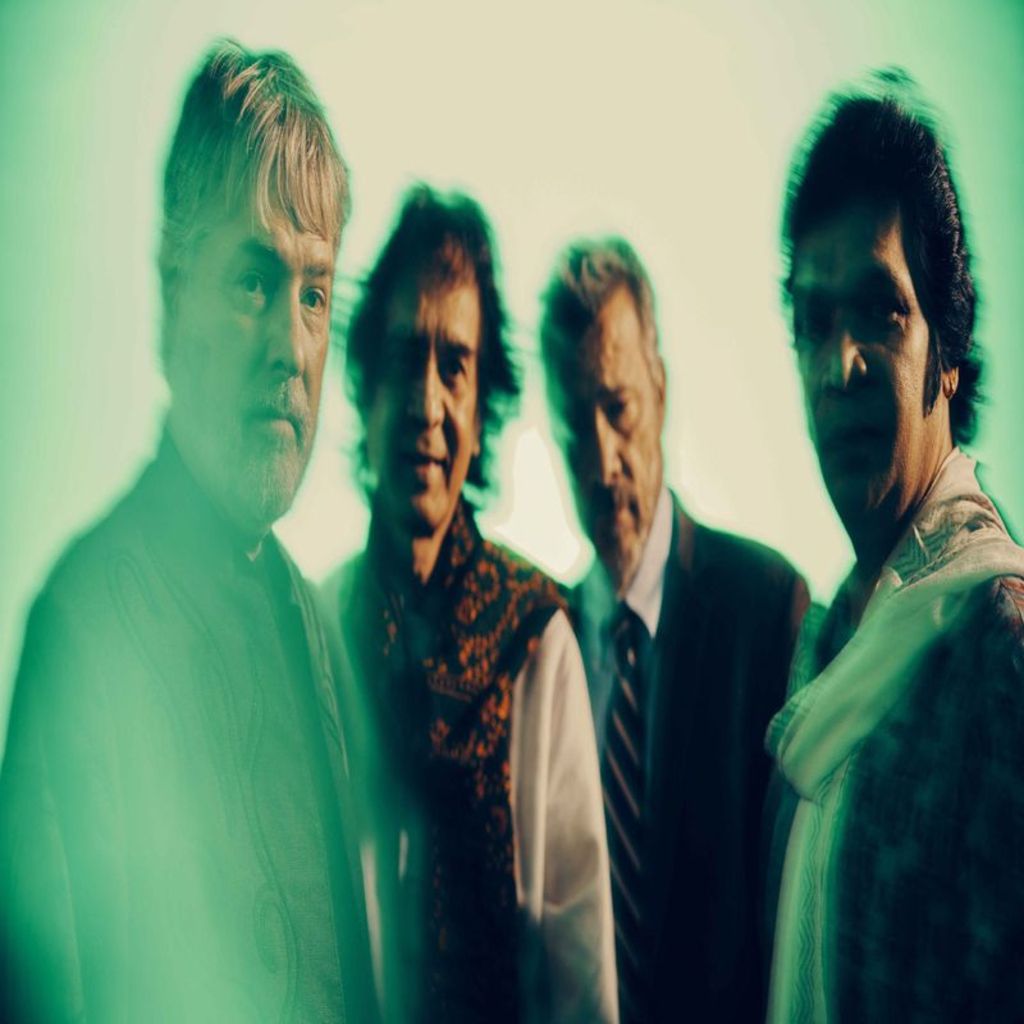 KXCI 91.3FM Tucson (@kxciofficial) on Twitter photo KXCI Presents! an evening with Béla Fleck, Edgar Meyer, Zakir Hussain and Rakesh Chaurasia this Saturday at <a href="/TheFoxTucson/">Fox Tucson Theatre</a>, the quartet unites an East-West fusion of Indian classical, Western classical, and Bluegrass. The artists have collectively won 22 Grammys! KXCI Presents! an evening with Béla Fleck, Edgar Meyer, Zakir Hussain and Rakesh Chaurasia this Saturday at <a href="/TheFoxTucson/">Fox Tucson Theatre</a>, the quartet unites an East-West fusion of Indian classical, Western classical, and Bluegrass. The artists have collectively won 22 Grammys!