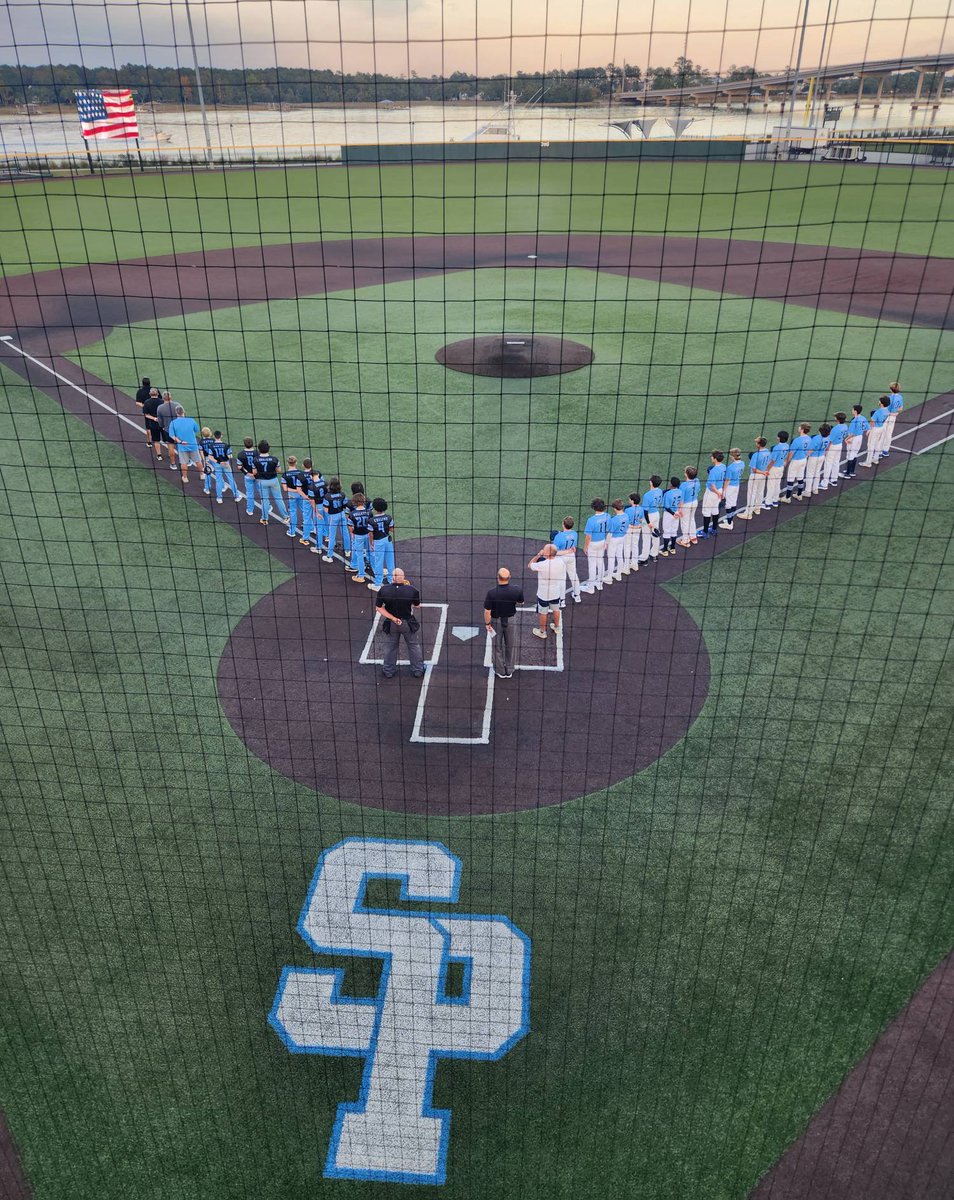 TheShipyardPark's tweet photo. #America 
#FridayFeeling 
#TopGunBaseball 
#ShipyardPark https://t.co/xQ39gAy6Up