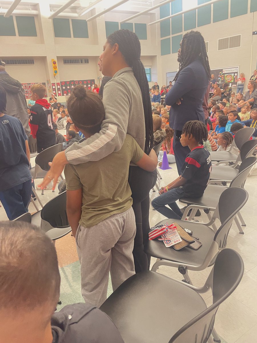 Jessica Cannon (@jcannonmbe) on Twitter photo We are beyond thankful to our veterans today and every day <a href="/HumbleISD_MBE/">Maplebrook Elem</a>!❤️🇺🇸💙 
#shinealight     
#senditon     #mbeisfamily
#WeAreTheLight
#nextkidup
#HumbleISDFamily
<a href="/HumbleISD/">Humble ISD</a> <a href="/HumbleISD_CBS/">HumbleISD_CBS</a> We are beyond thankful to our veterans today and every day <a href="/HumbleISD_MBE/">Maplebrook Elem</a>!❤️🇺🇸💙 
#shinealight     
#senditon     #mbeisfamily
#WeAreTheLight
#nextkidup
#HumbleISDFamily
<a href="/HumbleISD/">Humble ISD</a> <a href="/HumbleISD_CBS/">HumbleISD_CBS</a>