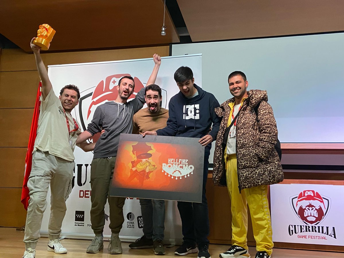JuegosAsados's tweet photo. GANADORES DEL PREMIO A MEJOR JUEGO EN @GGameFestival  !!!!
Estamos alucinando
-
Muchas gracias a todos por pasaros a jugar, han sido 2 días de ensueño.
-
Hellfire Poncho, volverá, prometemos que Poncho Rodríguez volverá.
-
En los próximos días veréis mucha más info del juego!!! https://t.co/jzxhAGLnyd