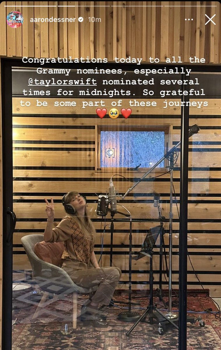 LaPuercaylor's tweet photo. Aaron Dessner Vía Instagram stories https://t.co/3opZBsfRoA
