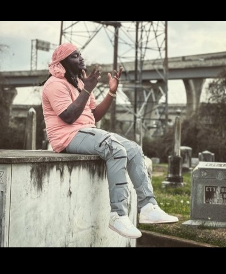 TuneWurLd's tweet photo. Long Live @DeeJacksonASTRO 🤞🏾
🥾🏚💽💰💵
#ASTRO #Gang #Legend
🚀☄️🎙🎤💽
Love ya &amp; Miss you.! 🕊🕊🖤
#RestInPeace #Paradise https://t.co/vz2i8nzd01