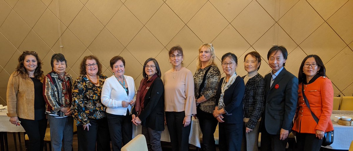 MarianneKayed's tweet photo. A group of our International Site Admin Team (past and present). Always a joy to work with this team of caring and dedicated educators #ocsb_BeCommunity #OCSBBeAwesome https://t.co/WTJ2nnj59s