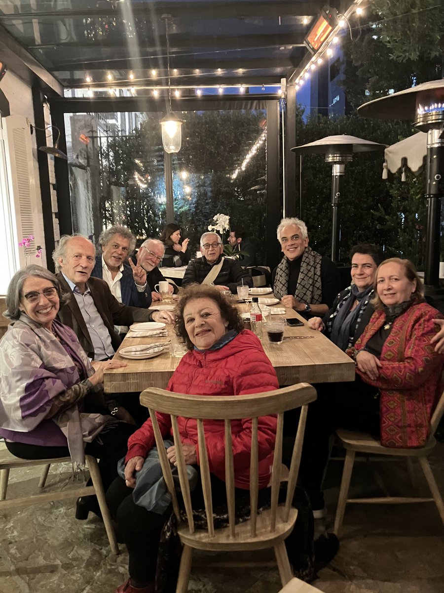 guzmanhennessey's tweet photo. Crece el Platanal, la tertulia de los ambientalistas de los viernes en Bogotá ⁦@manuel_rodb⁩ ⁦@wilcheschaux⁩ ⁦@alegriafonseca⁩ ⁦@gloriariasnieto⁩ ⁦@mariacepcas⁩ ⁦@ricardolozanop⁩ https://t.co/E5AClkhm0x