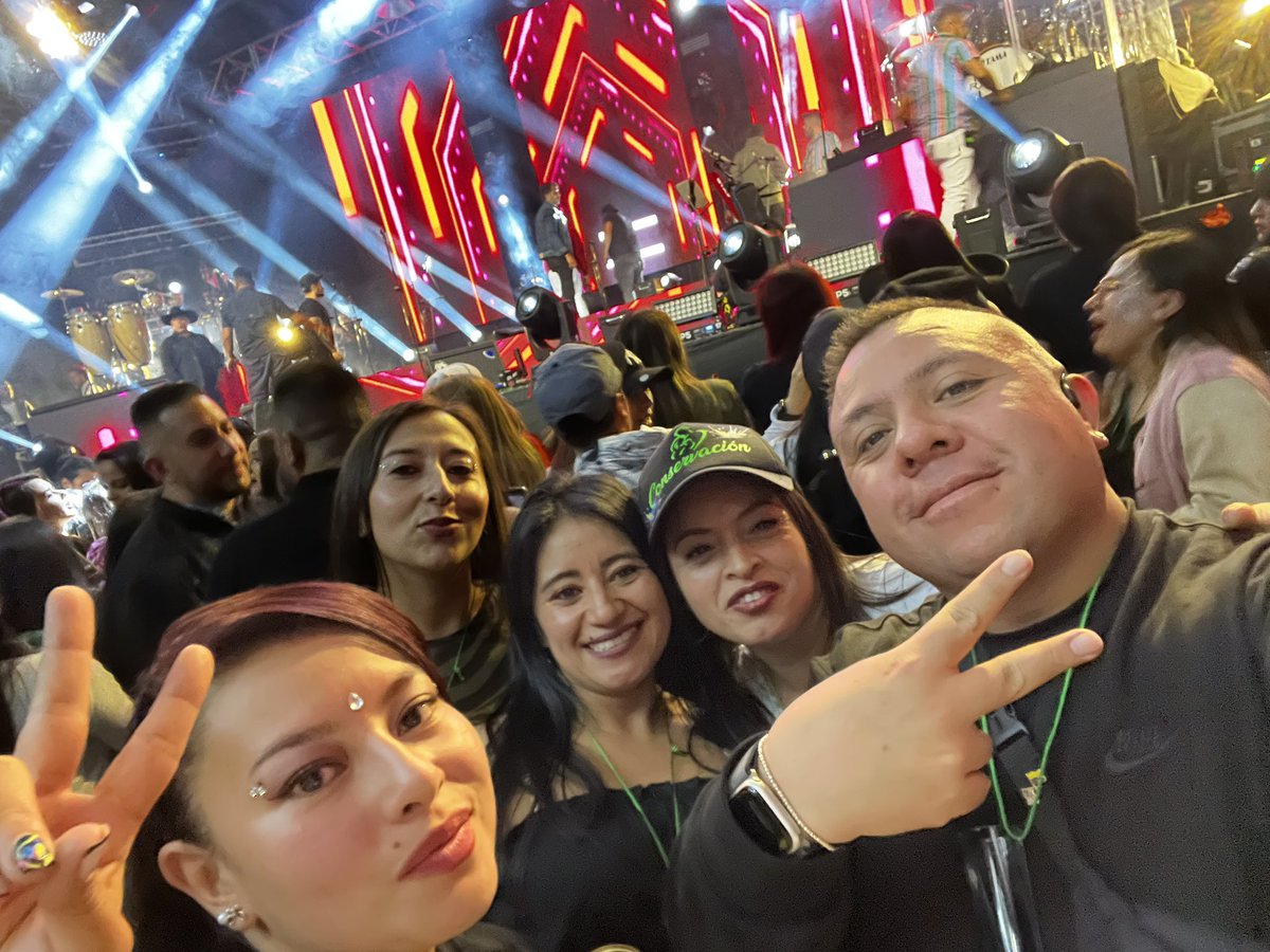 Todo listo para recibir a #JessiUribe antes de llegar al <a href="/MovistarArenaCo/">Movistar Arena Colombia</a>