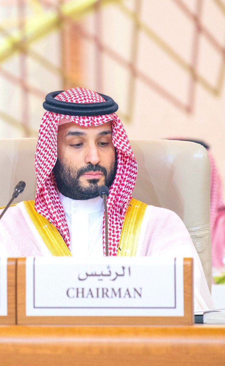 اللهم احفظه بحفظك، وأيده بتأييدك، وسدد خطاه، وكن له عوناً يارب العالمين.