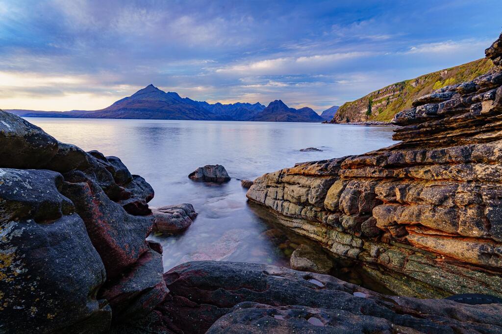 Enjoy #OurEarthPorn!
(Steal This Hashtag for your own and join the community of Nature Addicts! )

Elgol Beach, Isle of Skye, Scotland [2160 x 1440] [OC] 
Photo Credit: Samwiser30033 
.