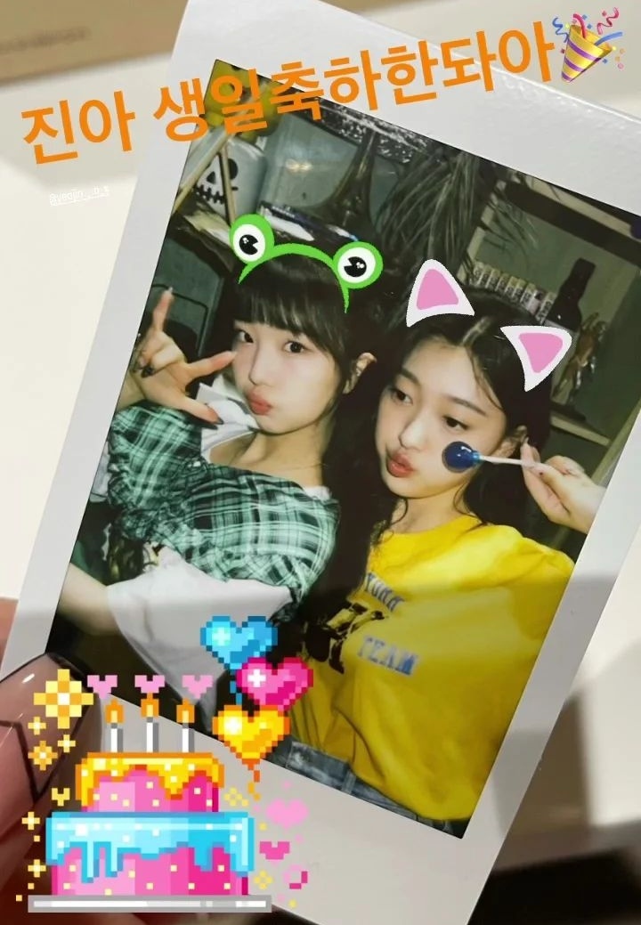 yeorry for #HappyYeojinDay 🧡💜
