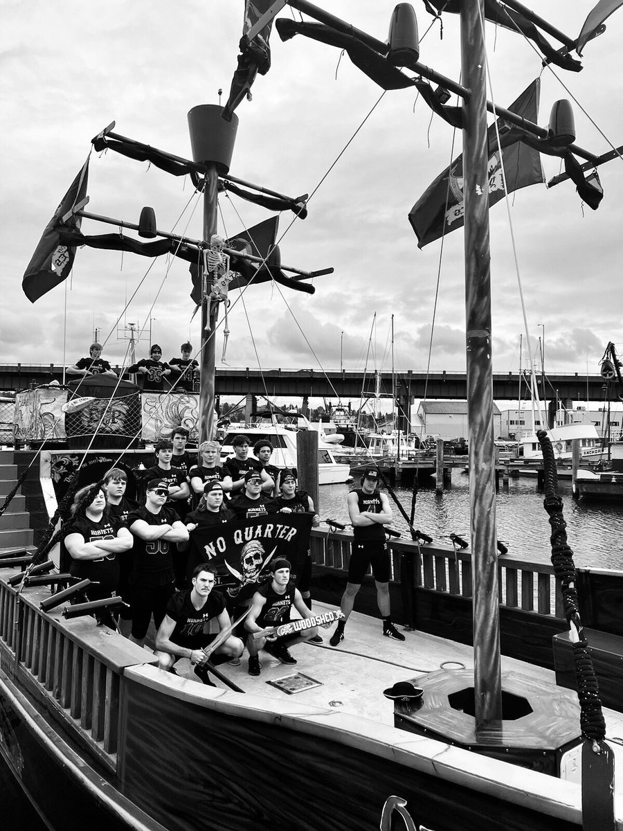 WHAT A CREW!!! These dudes set sail tomorrow 1:00 vs Othello!! 
NO QUARTER. 🏴‍☠️<a href="/EmeraldCityPyr8/">Emerald City Pirates</a>