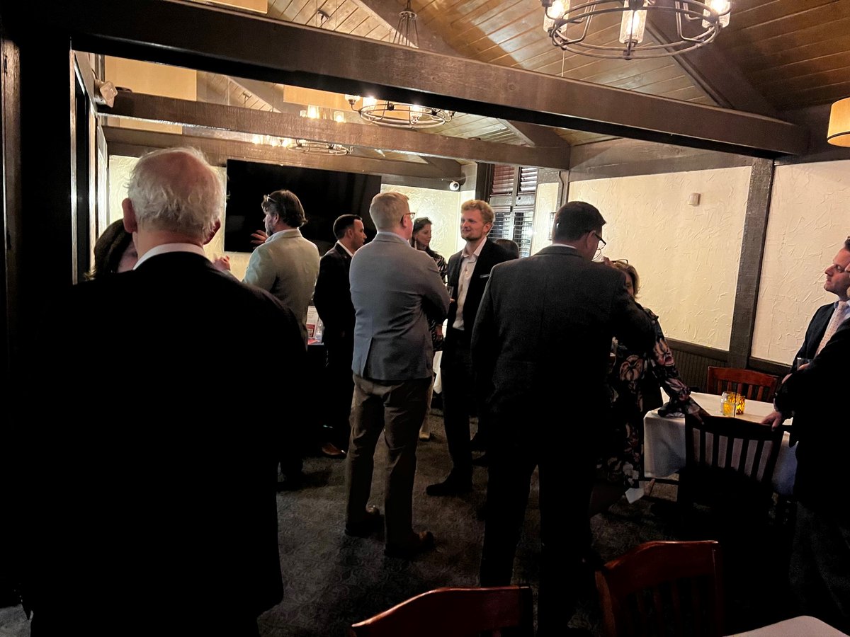 MidAtlanticCCIM's tweet photo. Thanks to everyone who came out to network with us this week in Roanoke, and a big THANK YOU to our event sponsors! #CCIM #CRE #Networking https://t.co/JD6bF4l5zE