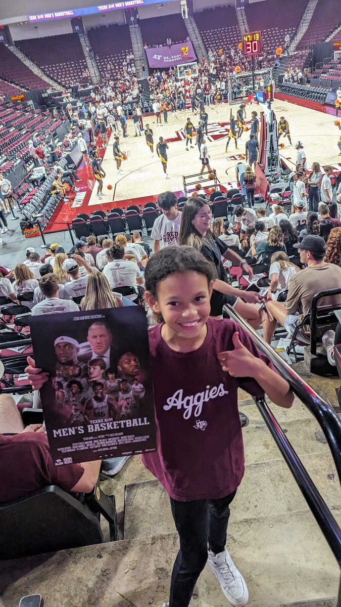 MrZBolzan's tweet photo. @aggiembk @TXFordDealers @aggiembk @wadetaylorIV @Tyreceradford23 @HaydenHefner5 @nolimitsa_1 @aisoxsaa offense wins games, Aggie DEFENSE wins championships A&amp;M > everybody https://t.co/TGb9gGvPCS
