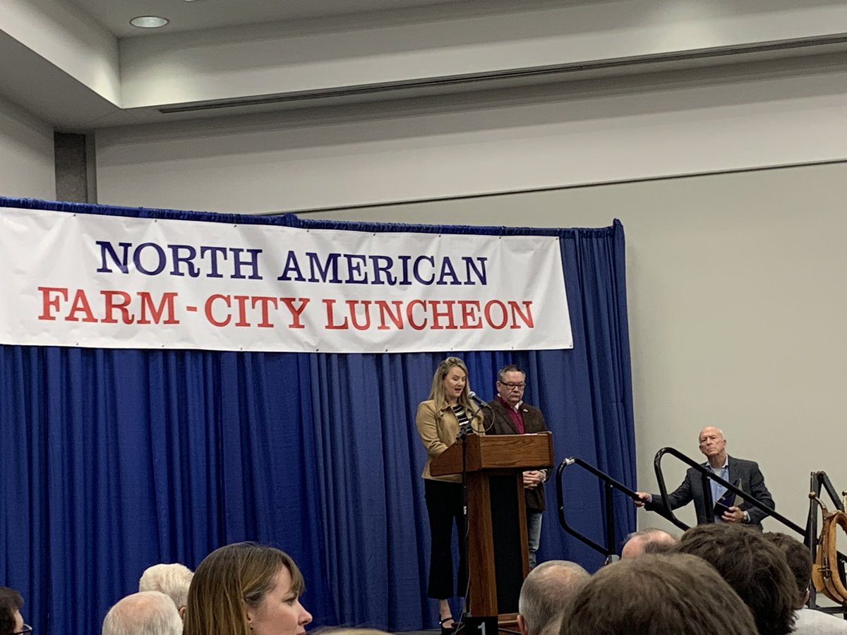 BLacefield's tweet photo. Always a fun time at the Farm City Luncheon.....congrats to friends Steve Kelly &amp; Boone's Butcher for awards (Ag Leadership &amp; Ag Business) &amp; the Farm &amp; City Wing Tip Rodeo teams......great shot of @FBIT_SafetyDale 

Bridging the divide between the urban and rural world! https://t.co/ECIoPBvEi7