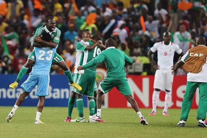 #Afcon13🏆

God When? 

😡