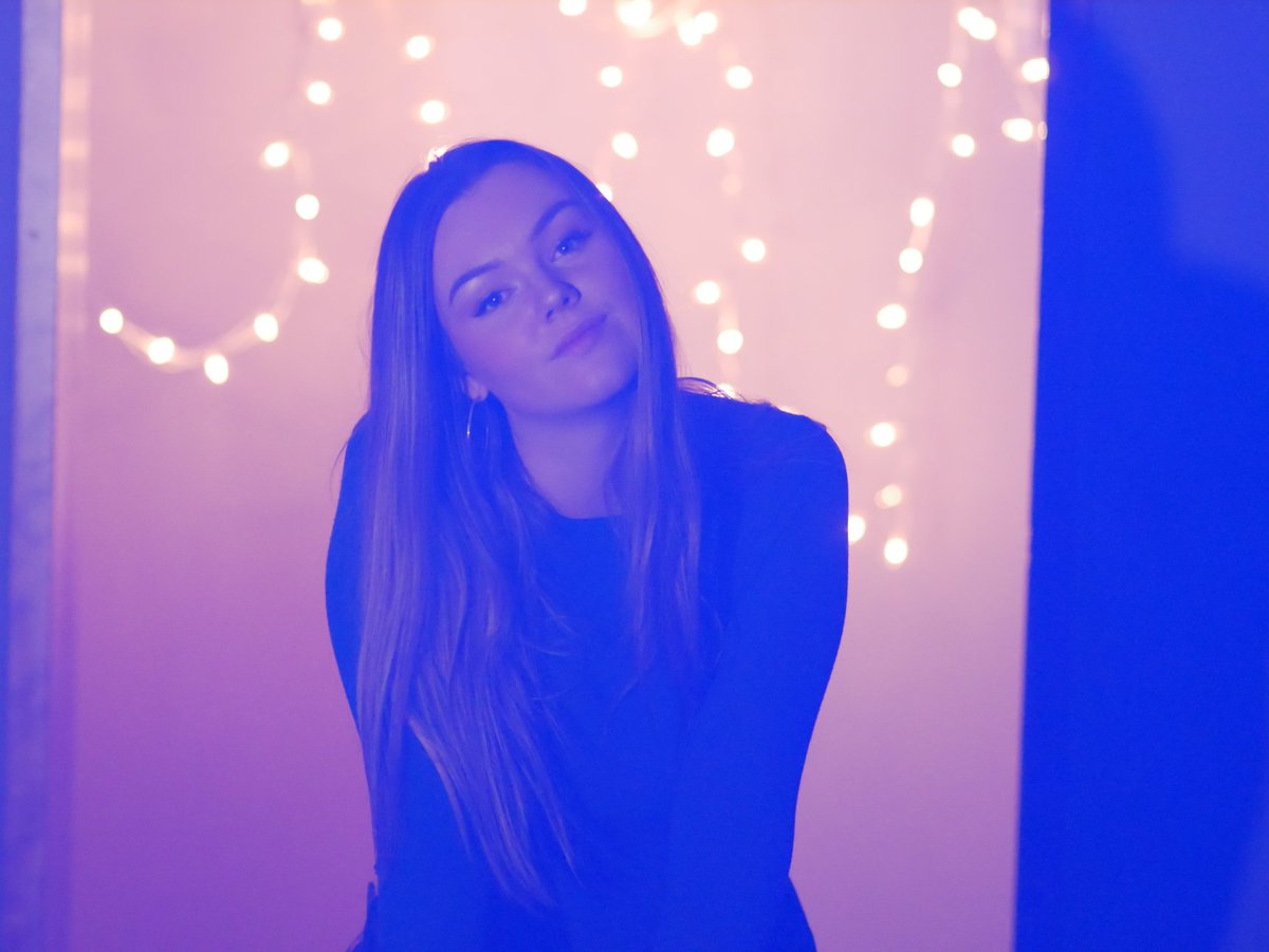 MikalynFans's tweet photo. #Christmas is coming #Hayters 🎄🎅
Make sure Mikalyn @MikalynMusic originals Every Single Christmas https://t.co/lphKGDu1ul &amp; Sweet The Snow Falls https://t.co/u7tVMuyusm on your #Holiday playlists
#SweetTheSnowFalls #EverySingleChristmas #christmasmusic #Christmas2023  #Mikalyn https://t.co/5586UXYauI