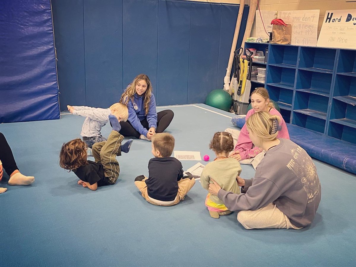 Sara Consdorf tweet media