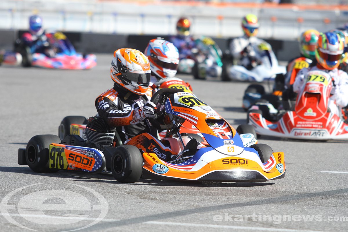 #EKNatSKUSA #SuperNats26
KA100 Senior AvsC
1. Harley Keeble +0.110
2. Donovan Bonilla
3. Collin Lloyd
4. Chase Jones
5. Brandon Lemke
6. Aden Rudolph
7. John Burke
8. Ethan Lampe
9. Peyton Phillips
10. Alex Stanfield
#Vegas #karting