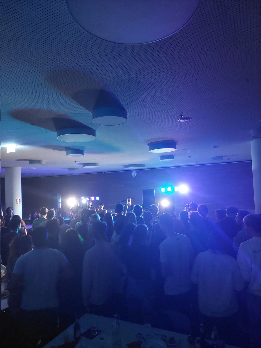VBCPhdSymposium's tweet image. EXCLUSIVE!
Our social events are now in full swing with an exclusive performance by new campus band Contradicting Notes!