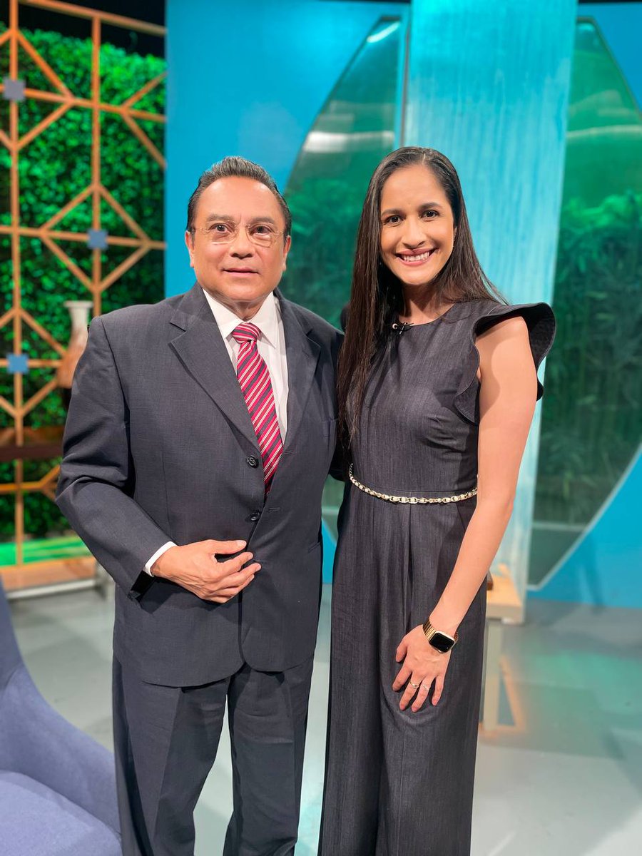 Orienta_Mex's tweet photo. Gracias por sintonizar #SaludEnCasa con @nutri_amparo, en donde aprendimos que las visitas al ginecólogo son importantes para prevenir enfermedades.

Sábado, repetición 5:00 P.M. Canal 34.1 de @MexiquenseTV, #ConéctateConMexiquense. https://t.co/fCUmyranDL