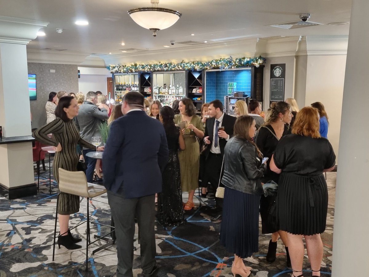 drtomclark's tweet photo. Excited to be celebrating our #amazing staff at the @DarentValleyHsp annual staff awards! 

@JWDGTCEO @HallRshall5 @JCoggerHarwood https://t.co/vZf4M55J2Q