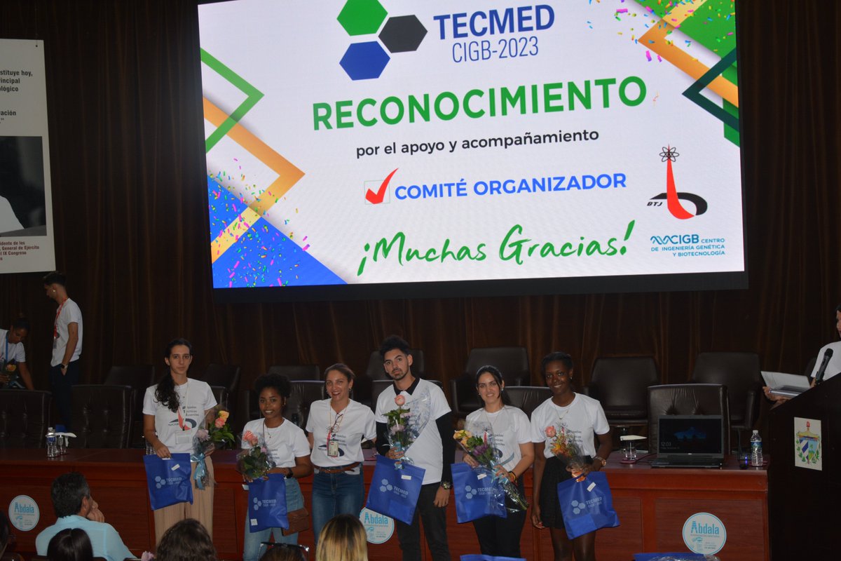 CIGBCuba's tweet photo. #TECMED-CIGB 2023
Momento dedicado a reconocer el trabajo del jurado de las distintas comisiones de trabajo del comité organizador.
Muchas Felicidades por su labor https://t.co/X0umZdUTrE