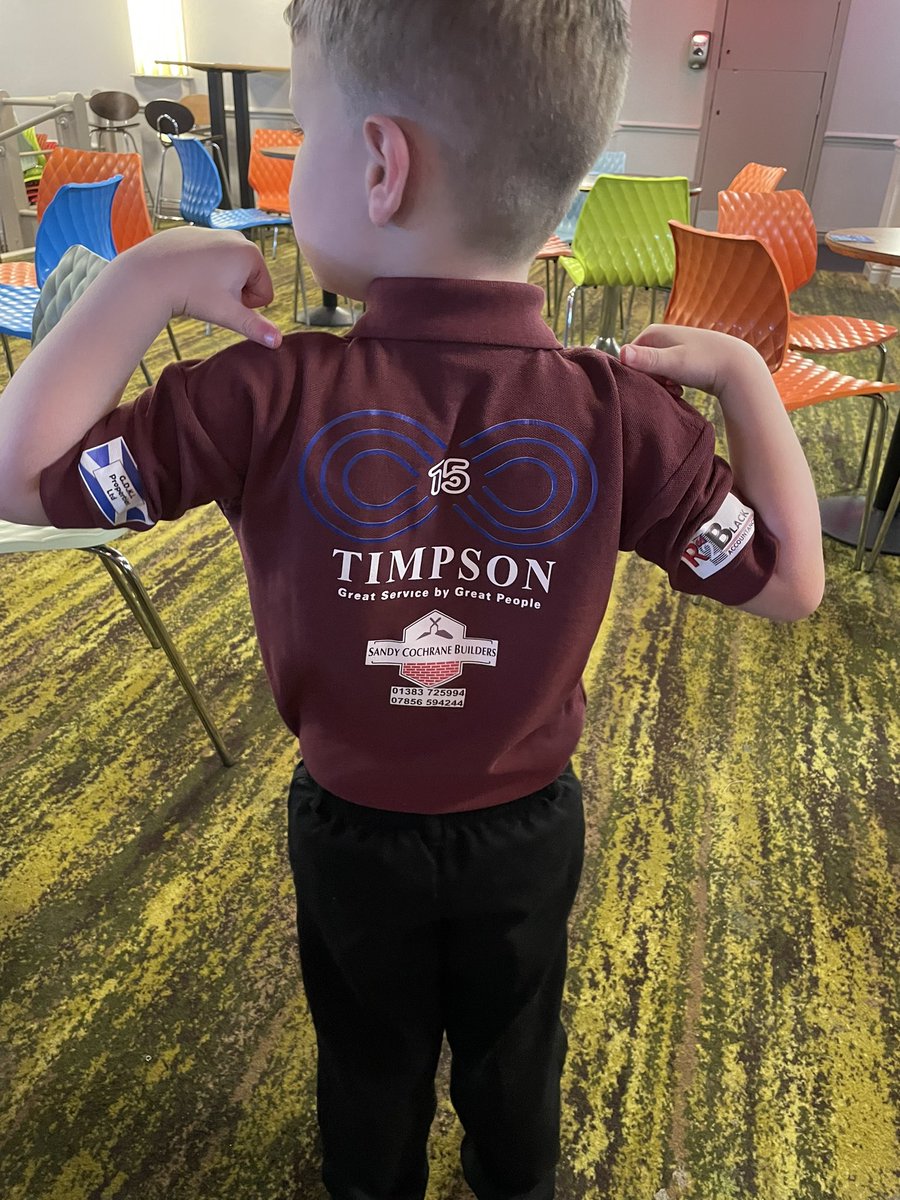 SarahLouiseF88's tweet photo. Buzzing to be at daddy’s pool and have his own team top 👦🏼❤️🎱#AndrewMacKinnonFoundation #Forever15 #TeamMascot https://t.co/uEFrGj5wL2