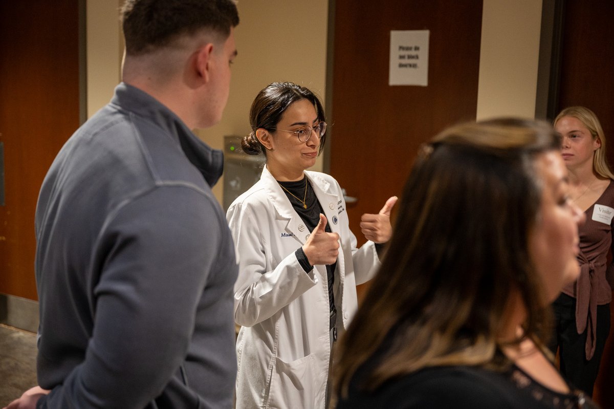 LibertyMedicine's tweet photo. Two thumbs up for #LUCOM Open House! 👍😄👍
Be on the lookout for more of our Open House dates!
#LibertyUniversity | #OsteopathicMedicine https://t.co/ajlMfF4vSk