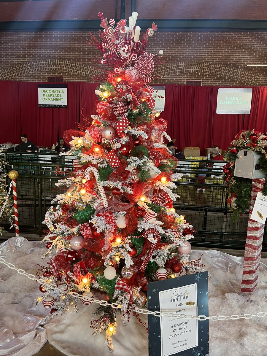 fogle003's tweet photo. Getting in the Christmas Spirit one day earlier this year.
#FestivalofTreesandLights
#SluggerField https://t.co/1xQaFcFXy7