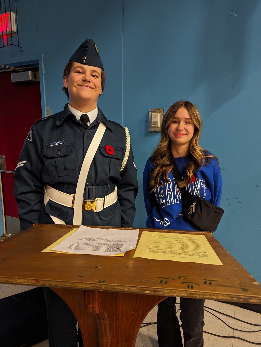 CAcougars179's tweet photo. Remembrance Day Assembly at CA ❤️.  #WeRemember #RemembranceDay2023 https://t.co/fiolbltgw6