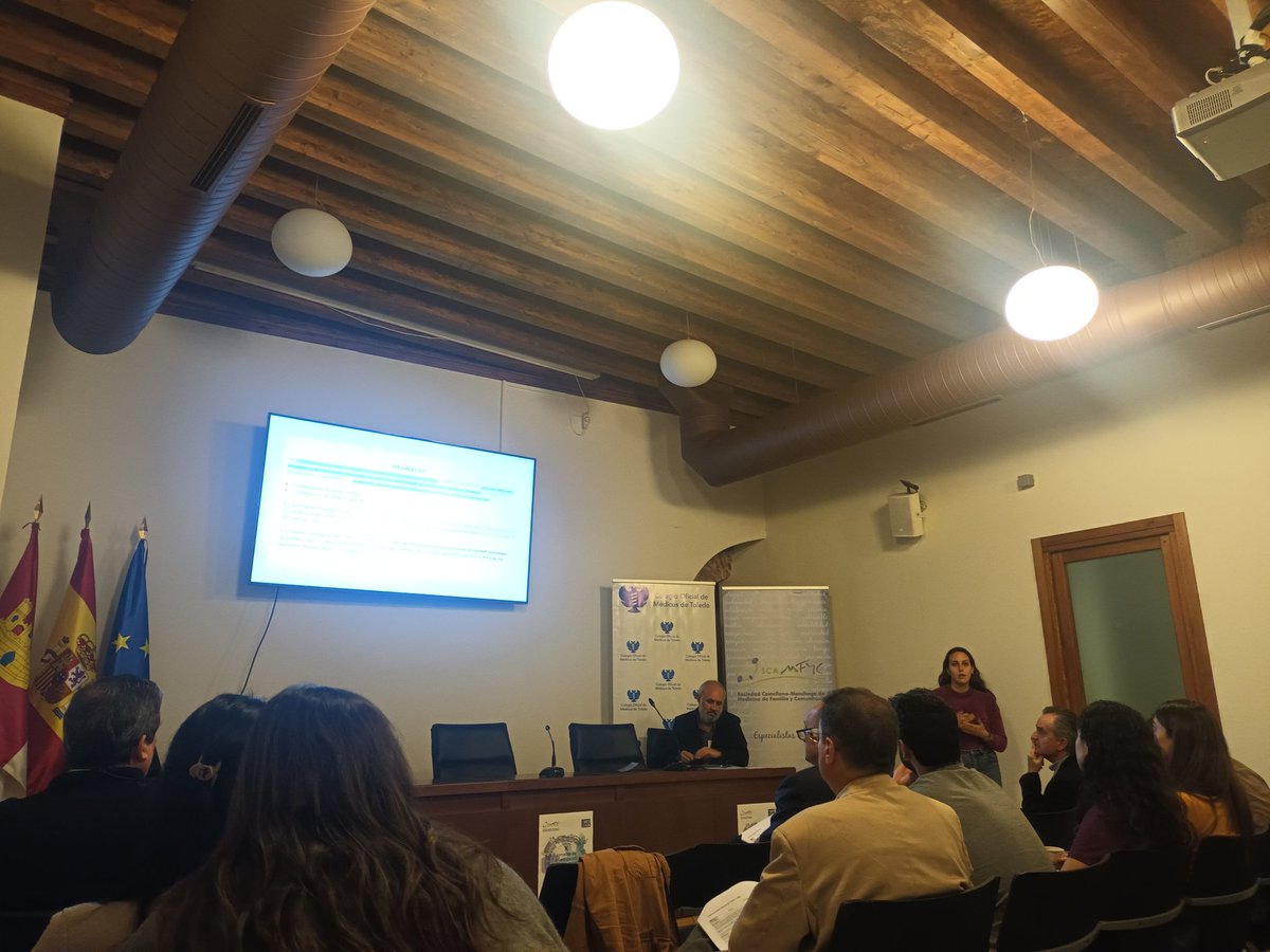 Un año más en las Jornadas de Investigación de <a href="/SCAMFYC/">🆂🅲🅰🅼🅵🆈🅲</a> #AtencionPrimaria #Investigación #FyC