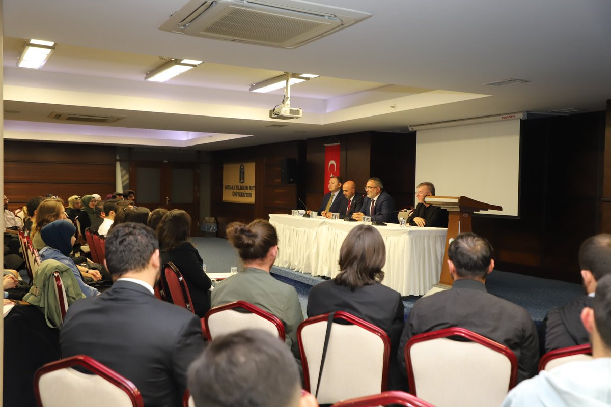 Ankara Yıldırım Beyazıt Üniversitesi (@ybuankara) on Twitter photo Rektörümüz Prof. Dr. Ali Cengiz KÖSEOĞLU ve üniversitemiz üst yönetimi, öğrenci kulüp başkanları ve temsilcileriyle bir araya geldi.
<a href="/acengizkoseoglu/">Ali Cengiz Köseoğlu</a> Rektörümüz Prof. Dr. Ali Cengiz KÖSEOĞLU ve üniversitemiz üst yönetimi, öğrenci kulüp başkanları ve temsilcileriyle bir araya geldi.
<a href="/acengizkoseoglu/">Ali Cengiz Köseoğlu</a>