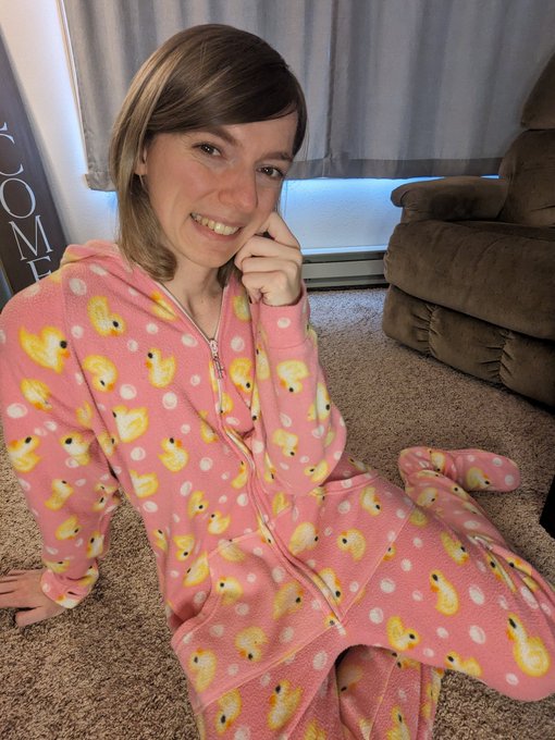 Duckies! 💕 #ddlg #mdlg #abdl #abdlgirls #bdsmlittle https://t.co/CeUgdZ7ibR<a href="/tag/ddlg"class="tags">#ddlg</a><a href="/tag/mdlg"class="tags">#mdlg</a><a href="/tag/abdl"class="tags">#abdl</a><a href="/tag/abdlgirls"class="tags">#abdlgirls</a><a href="/tag/bdsmlittle"class="tags">#bdsmlittle</a>