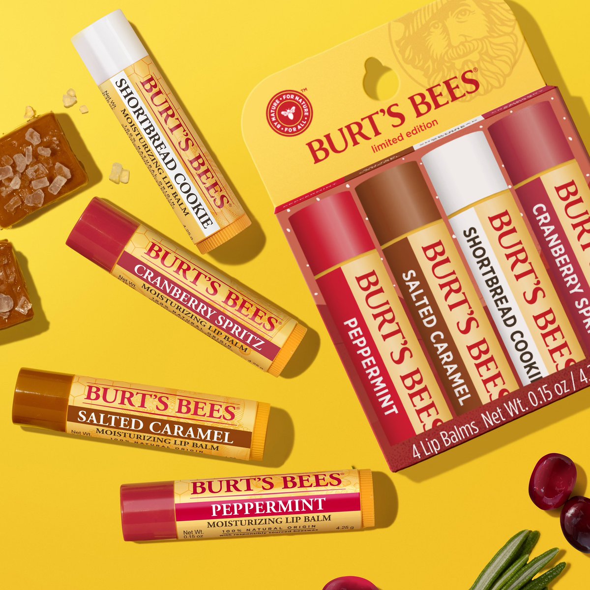 BurtsBees's tweet photo. The festive favorite 4-pack you need for a daily dose of cheer. Grab the gift of smooth lips before they sell out! ๐โ๐ช
#lipbalm #lips #holidaygifts #wintervibes #peppermint #shortbreadcookie #burtsbees https://t.co/GXpF72PFtu