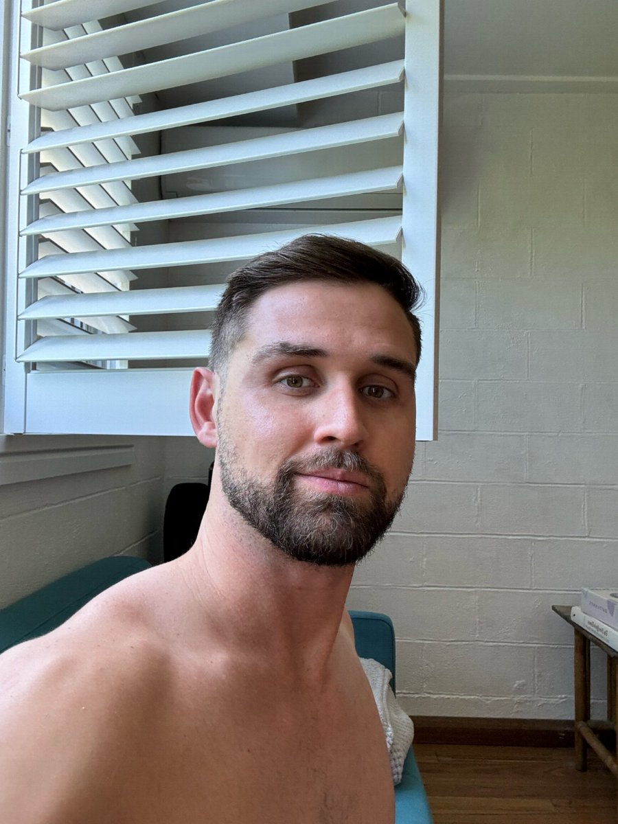 Sitting on the casting couch 🛋️