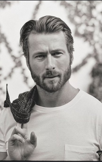 Burn0321's tweet image. Hear me out : 
Steve Austin #TheBionicMan