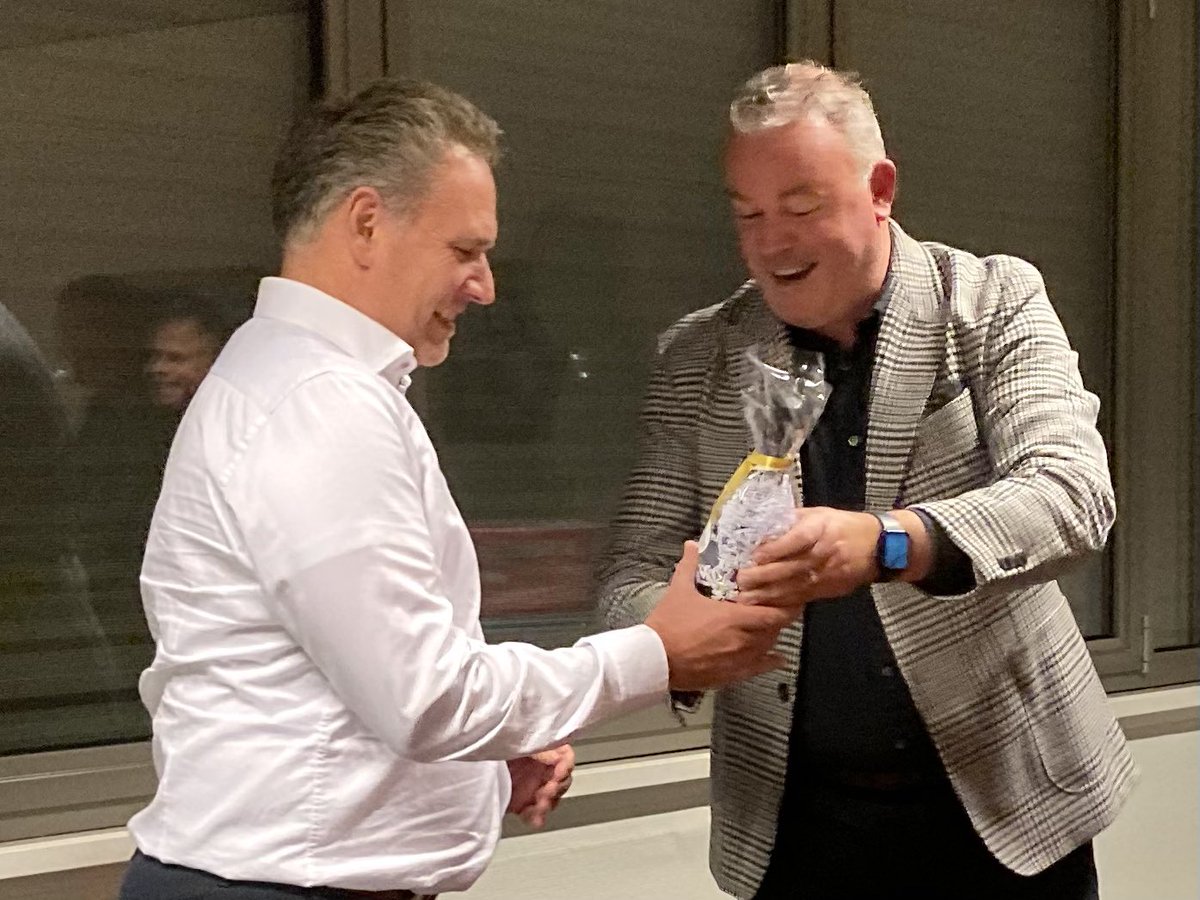 Daarnaast namen we na 5 jaar afscheid van Berend Jan Schuring  als voorzitter en werd de nieuwe voorzitter Jan van Erp voorgesteld.

En dat alles onder het genot van een lekker soepje, broodje en borrelhapjes.