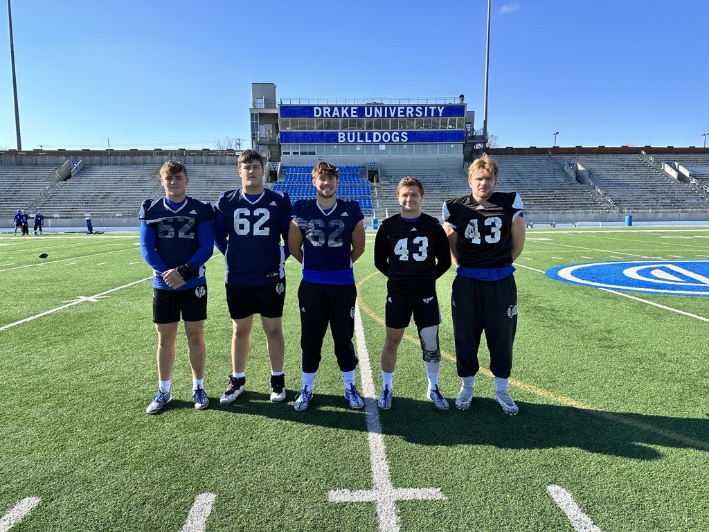 𝐂𝐨𝐧𝐠𝐫𝐚𝐭𝐬 𝐭𝐨 𝐭𝐡𝐞 𝐒𝐲𝐩 𝐒𝐜𝐨𝐮𝐭𝐬 𝐚𝐧𝐝 𝐉𝐨𝐡𝐧𝐧𝐲 𝐁𝐫𝐢𝐠𝐡𝐭 𝐏𝐥𝐚𝐲𝐞𝐫𝐬 𝐨𝐟 𝐭𝐡𝐞 𝐖𝐞𝐞𝐤

#BeTheChange
#DSMHometownTeam