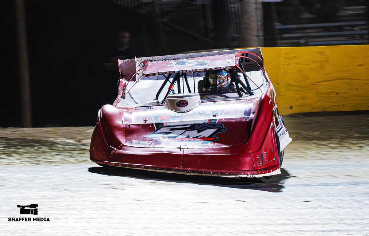 The Hawkinsville Hustler <a href="/WilHerrington14/">Wil Herrington</a> at <a href="/SenoiaR/">Senoia Raceway</a> last night! Reba looks good!