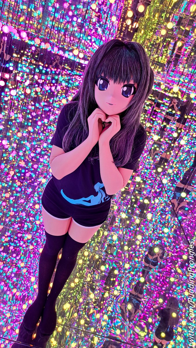 Nigino_Kig's tweet image. light in the dark
ljós í myrkri
暗闇の中の光

📸: @DoubleBisko 

#supercandy #kigurumi