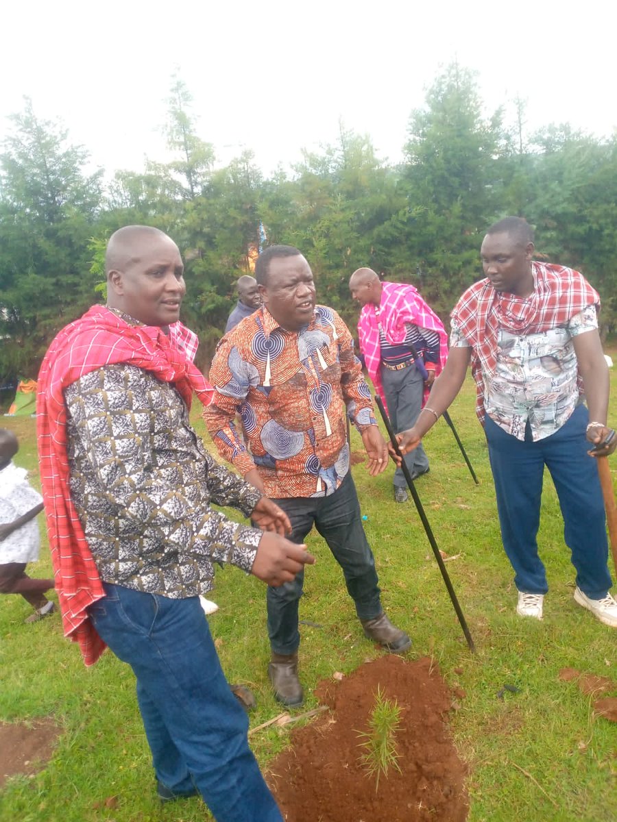 Let’s plant trees.It’s our collective global responsibility on climate sustainability.Today was an eventful day at Ole Reko .Shankoe