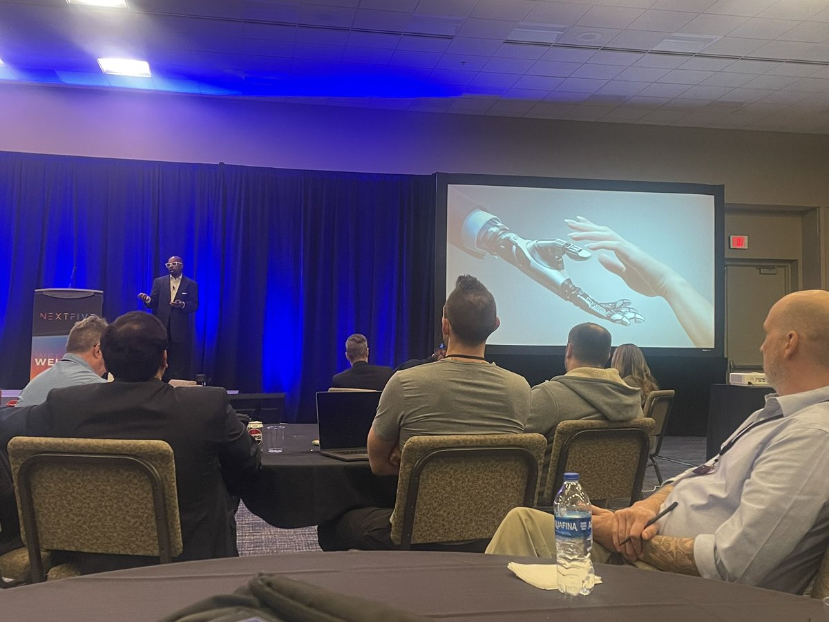 Ben Clayton tweet media